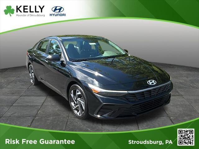 2025 Hyundai ELANTRA Hybrid SEL Sport — photo 1 of 13
