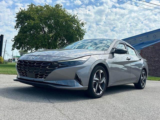 2022 Hyundai ELANTRA Hybrid Limited