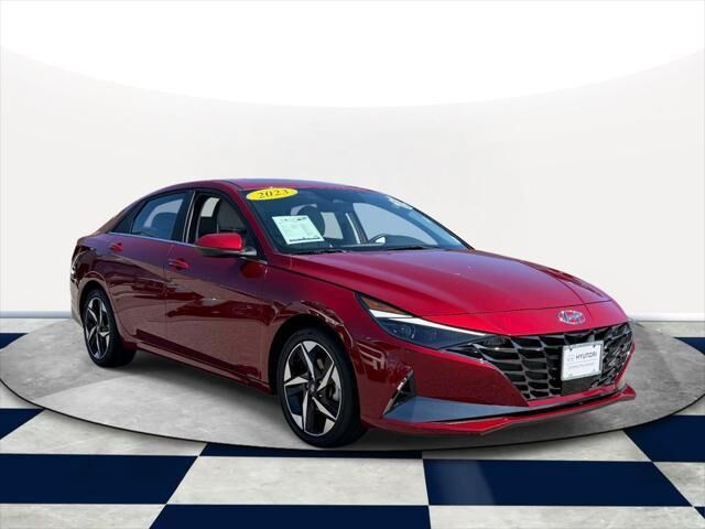 2023 Hyundai ELANTRA Hybrid Limited — photo 1 of 13