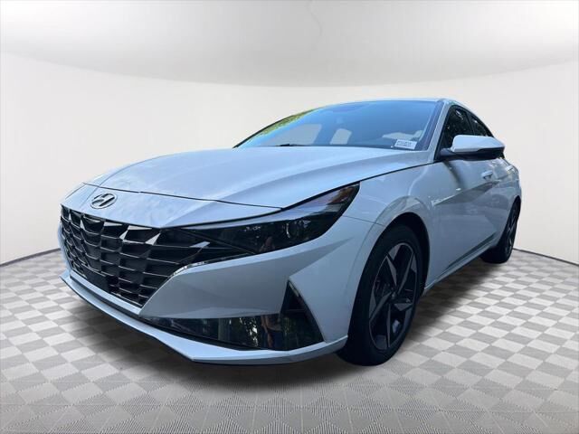 2023 Hyundai ELANTRA Hybrid Limited — photo 1 of 13