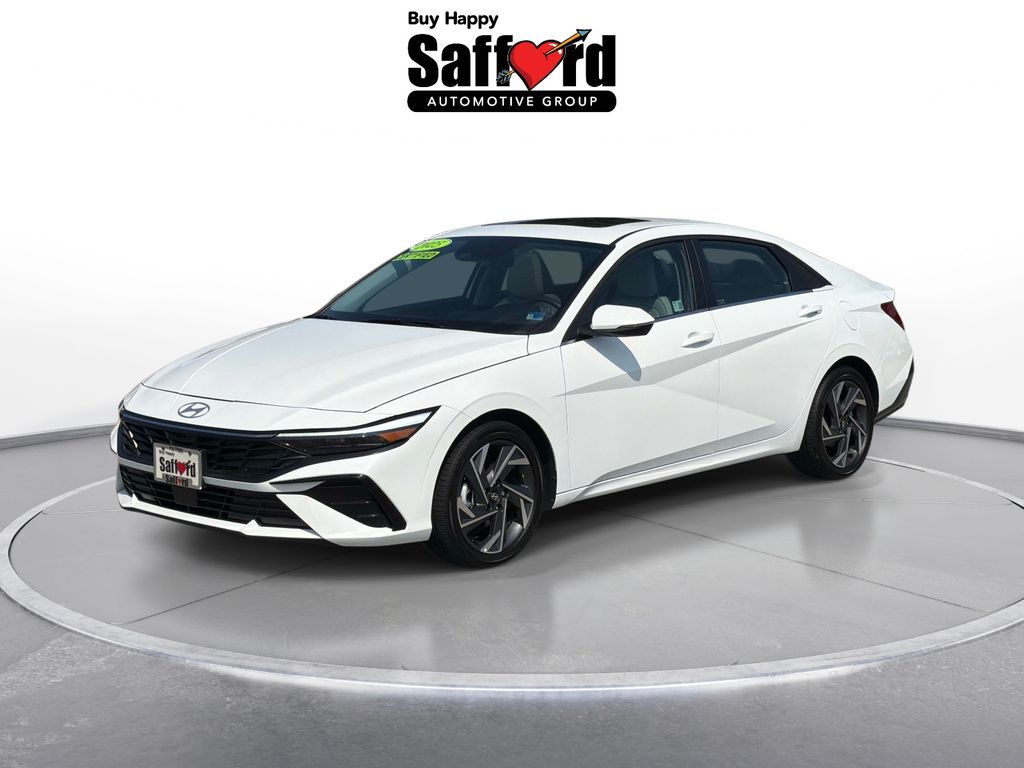 2025 Hyundai Elantra Hybrid Limited — photo 1 of 13