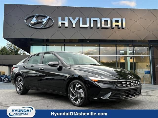 2025 Hyundai ELANTRA Hybrid Limited — photo 1 of 13