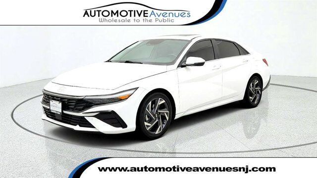 2024 Hyundai Elantra Hybrid Limited