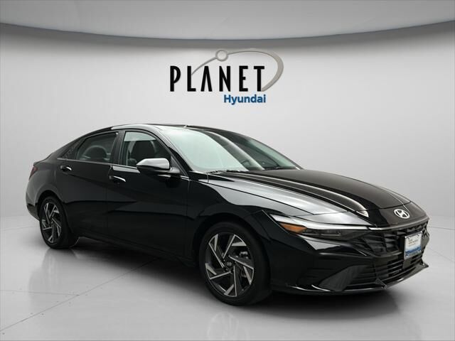 2025 Hyundai ELANTRA Hybrid Limited
