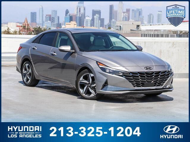 2023 Hyundai ELANTRA Limited — photo 1 of 13