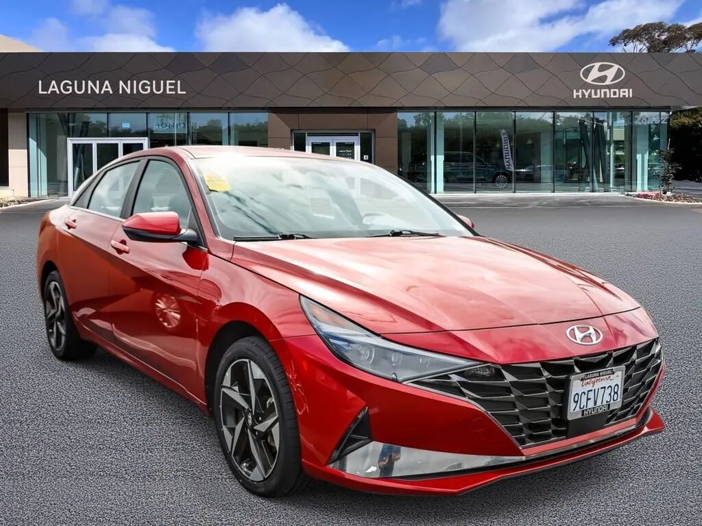 2022 Hyundai ELANTRA Limited — photo 1 of 10