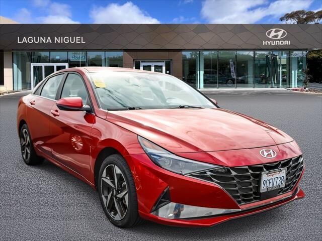2022 Hyundai ELANTRA Limited