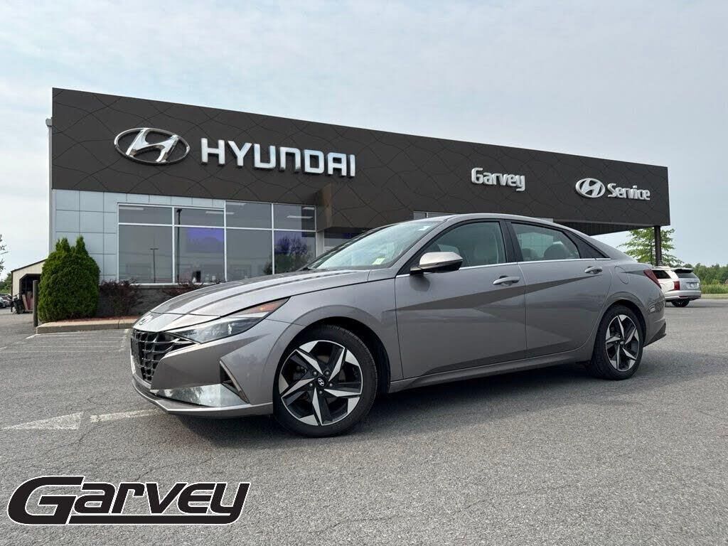 2022 Hyundai ELANTRA Limited