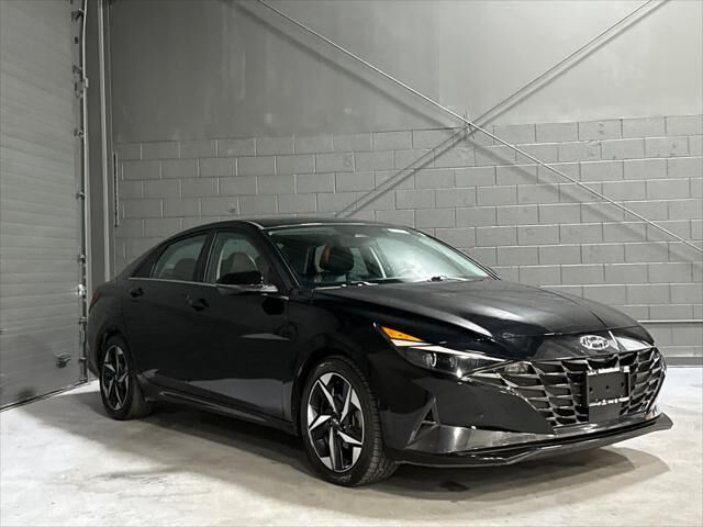 2022 Hyundai ELANTRA Limited