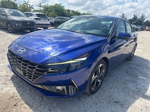 2023 Hyundai ELANTRA Limited