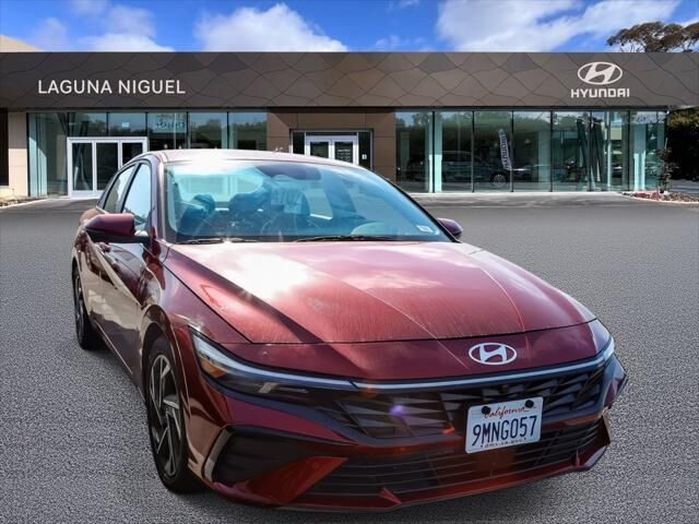 2024 Hyundai ELANTRA Limited