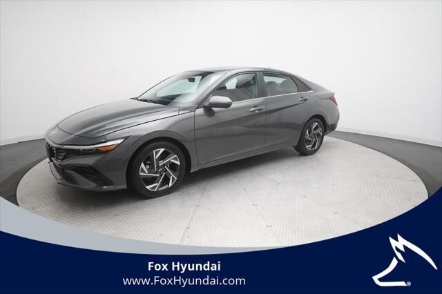 2024 Hyundai ELANTRA Limited