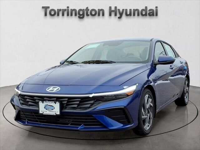 2025 Hyundai ELANTRA Limited