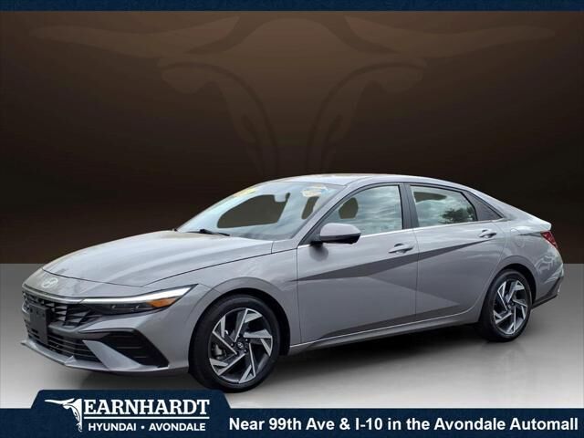 2024 Hyundai ELANTRA Limited — photo 1 of 13