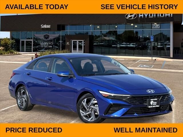 2024 Hyundai ELANTRA Limited — photo 1 of 13