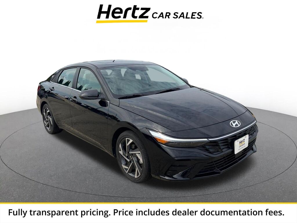 2025 Hyundai Elantra Limited — photo 1 of 4