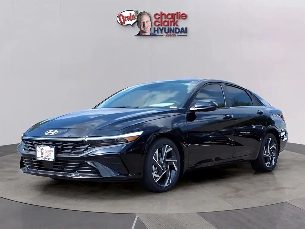 2025 Hyundai ELANTRA Limited — photo 1 of 13