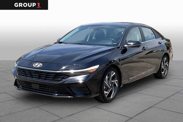 2024 Hyundai ELANTRA Limited