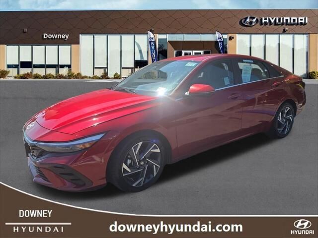 2024 Hyundai ELANTRA Limited