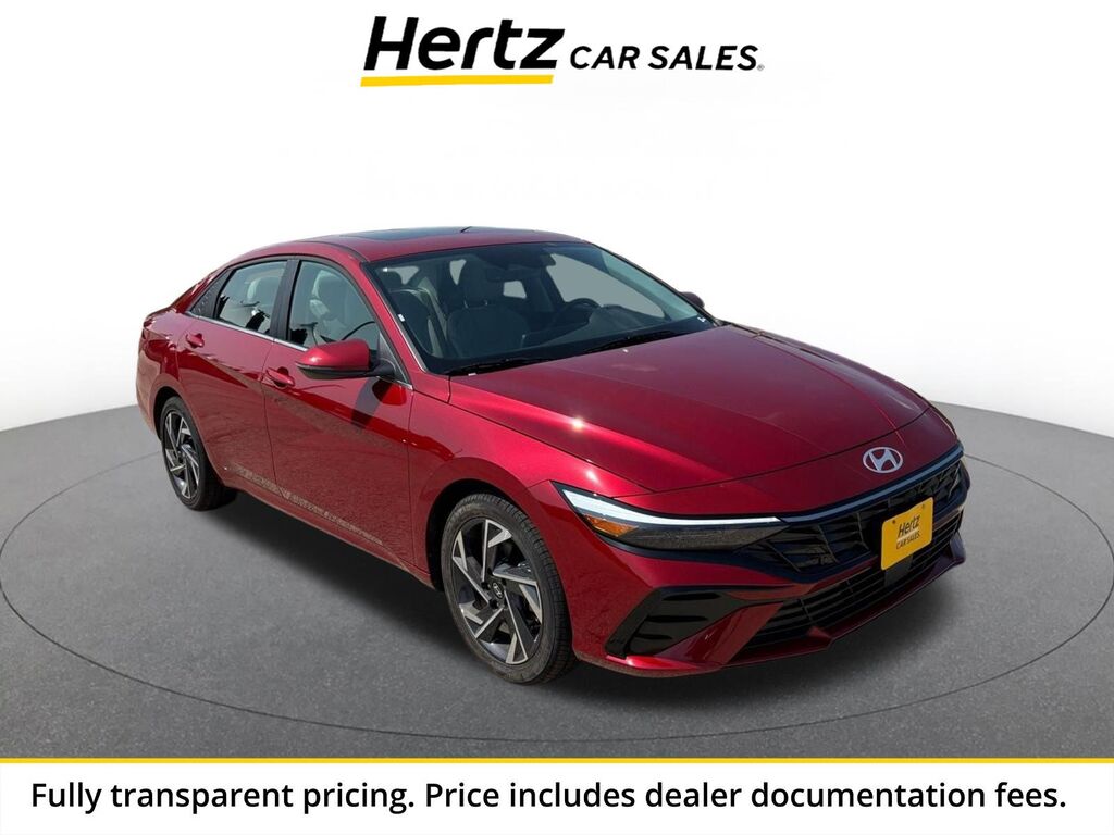2025 Hyundai Elantra Limited — photo 1 of 11