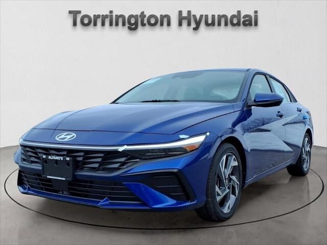 2025 Hyundai ELANTRA Limited
