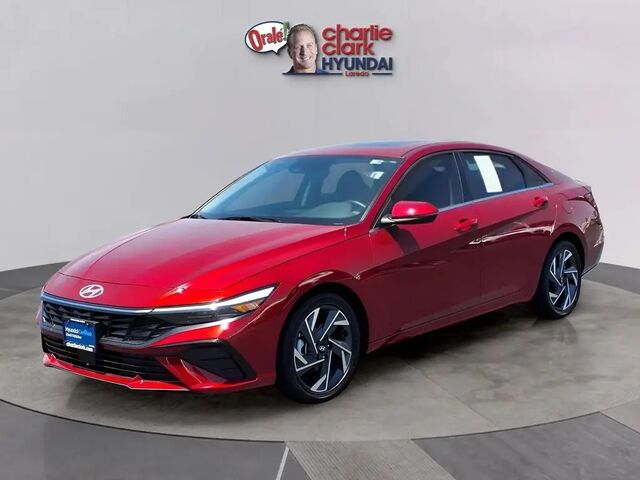 2025 Hyundai ELANTRA Limited