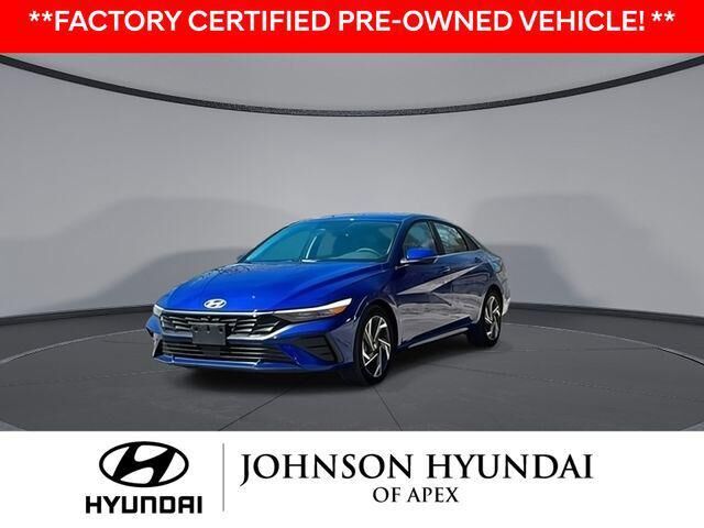 2025 Hyundai ELANTRA Limited — photo 1 of 13