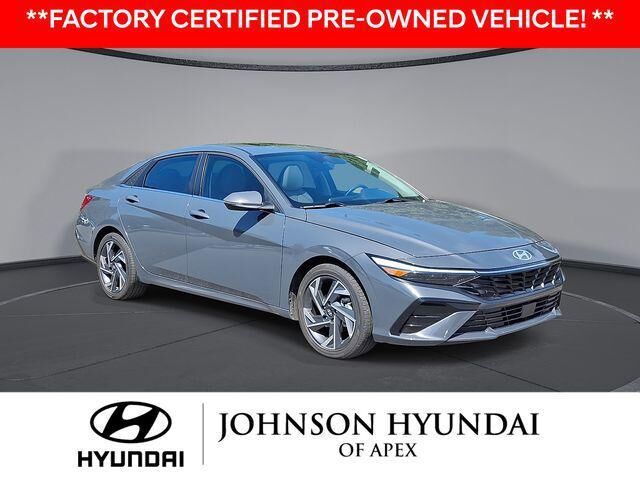 2025 Hyundai ELANTRA Limited