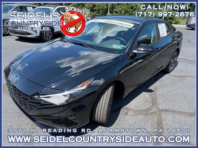 2023 Hyundai ELANTRA SEL — photo 1 of 13