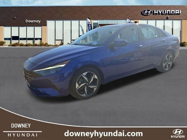 2023 Hyundai ELANTRA SEL