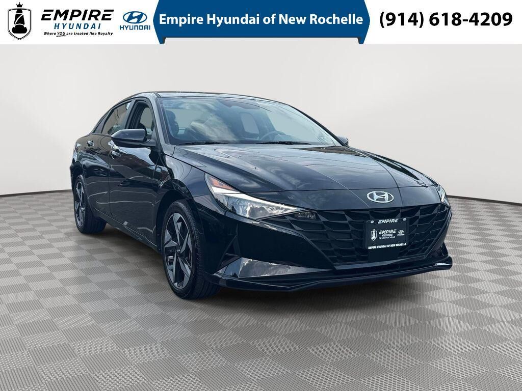 2023 Hyundai ELANTRA SEL — photo 1 of 13