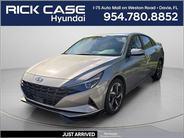 2023 Hyundai ELANTRA SEL — photo 1 of 11
