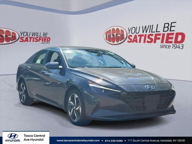 2023 Hyundai ELANTRA SEL — photo 1 of 13