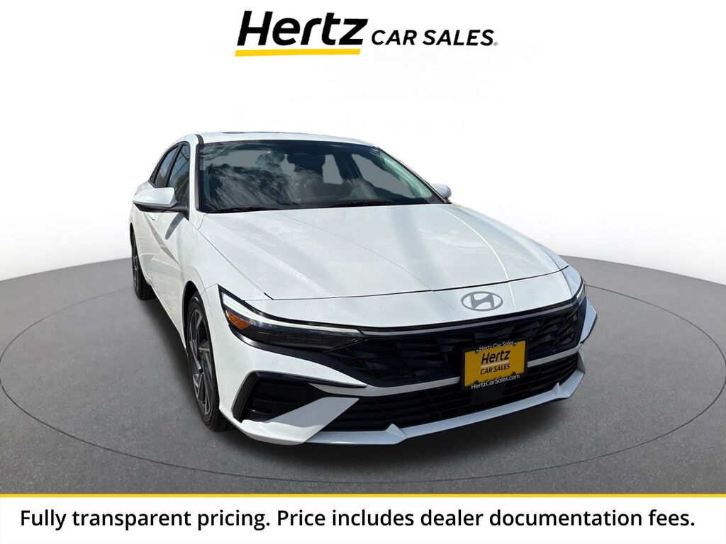 2025 Hyundai Elantra SEL Convenience — photo 1 of 1