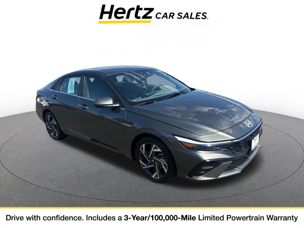 2025 Hyundai Elantra SEL Convenience — photo 1 of 11