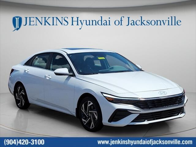 2025 Hyundai ELANTRA SEL Convenience — photo 1 of 7