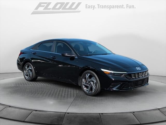 2024 Hyundai ELANTRA SEL — photo 1 of 13