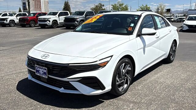 2025 Hyundai ELANTRA SEL Convenience