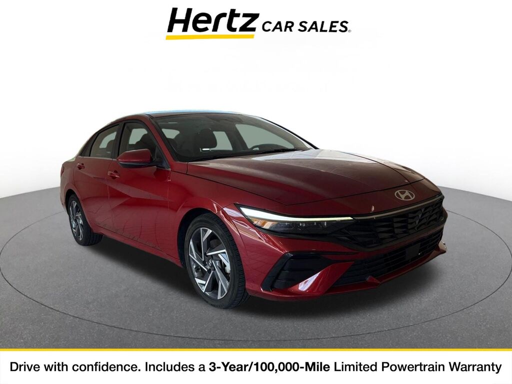 2025 Hyundai Elantra SEL Convenience — photo 1 of 11