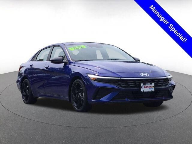 2026 Hyundai ELANTRA SEL Sport Premium — photo 1 of 13