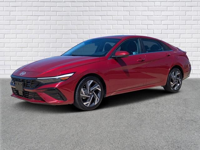 2025 Hyundai ELANTRA SEL Convenience — photo 1 of 13