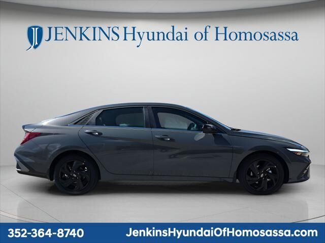 2026 Hyundai ELANTRA SEL Sport Premium — photo 1 of 13