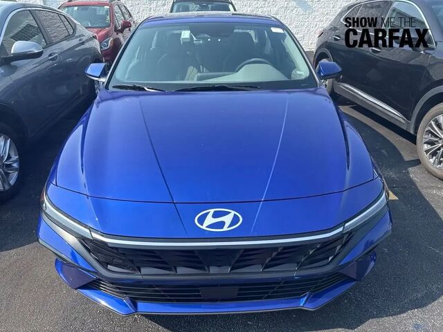 2025 Hyundai ELANTRA SEL Convenience