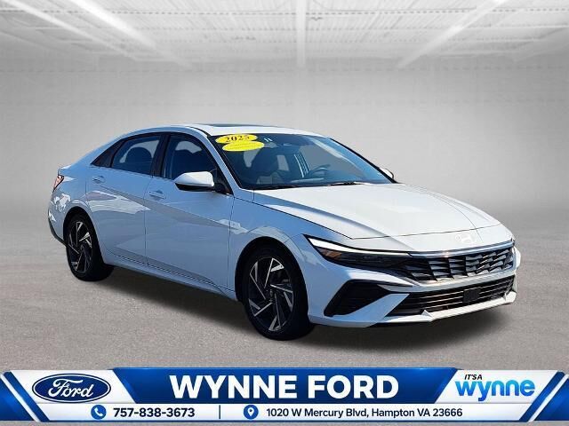 2025 Hyundai ELANTRA SEL Convenience