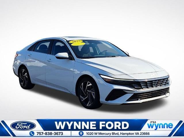 2025 Hyundai ELANTRA SEL Convenience
