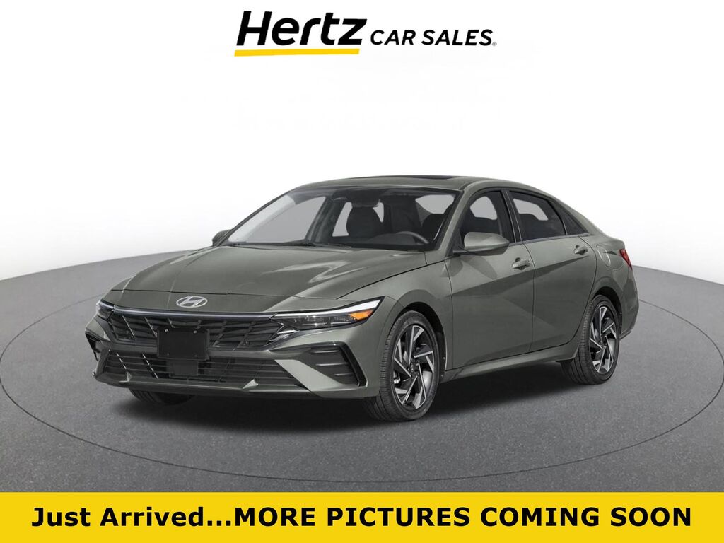 2025 Hyundai Elantra SEL Convenience — photo 1 of 1