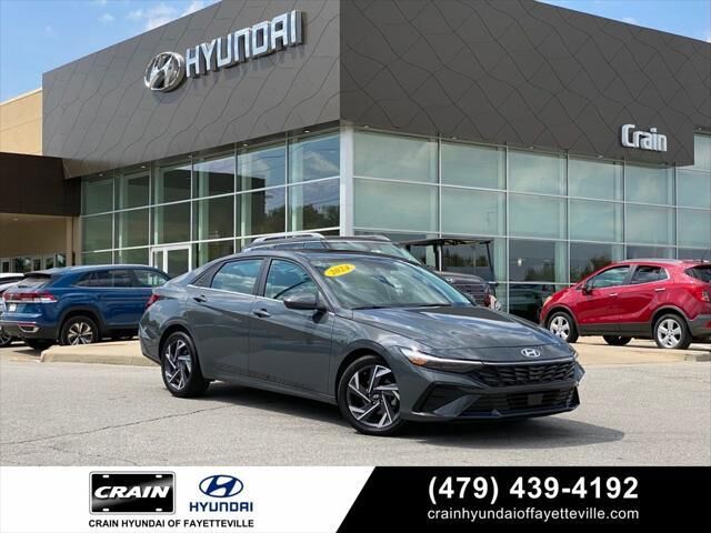 2024 Hyundai ELANTRA SEL — photo 1 of 13