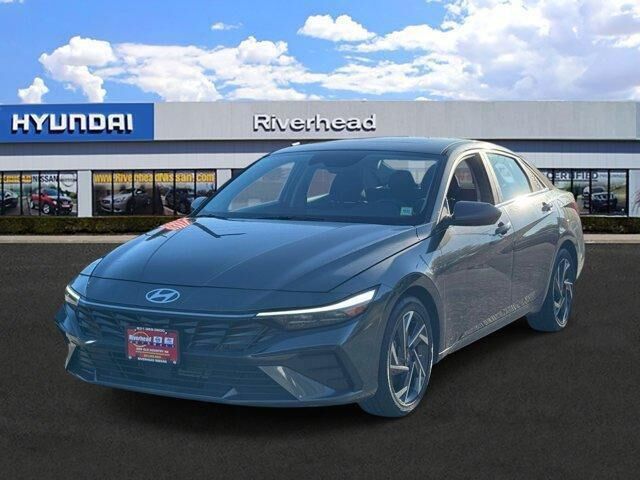 2025 Hyundai ELANTRA SEL Convenience — photo 1 of 13