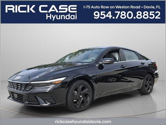 2026 Hyundai ELANTRA SEL Sport Premium — photo 1 of 13