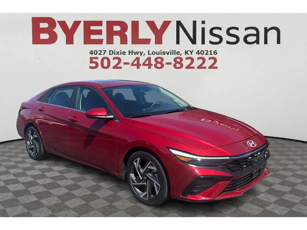2025 Hyundai ELANTRA SEL Convenience — photo 1 of 13